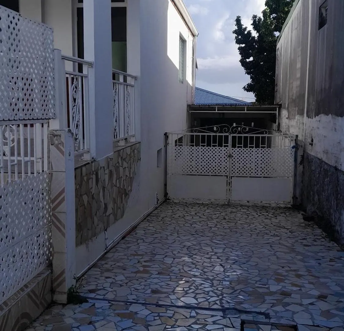 Вилла Chez Francie A Труа-Ривьер